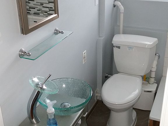 Downstairs Bathroom