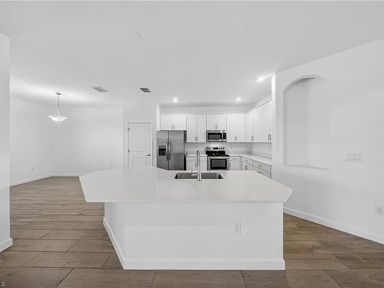 1388 Birdie Dr — Photo 10
