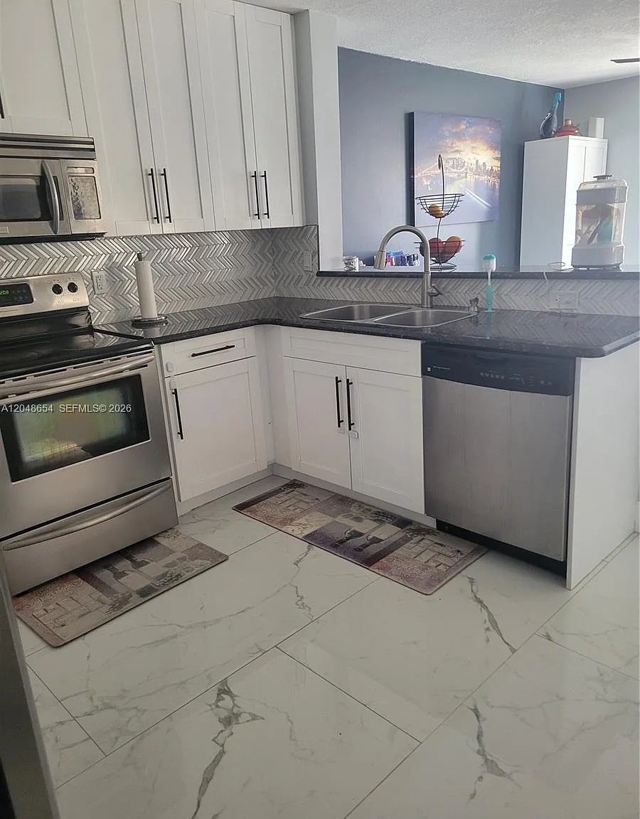 Coral Bay Parcel — Photo 4