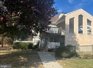 453 London Ct #II, Egg Harbor Township, NJ 08234
