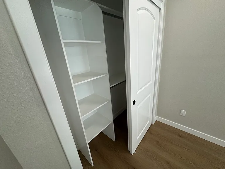 8932 Grand Ave — Photo 11
