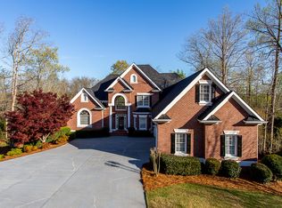 4748 Ardmore Ln, Hoschton, GA 30548