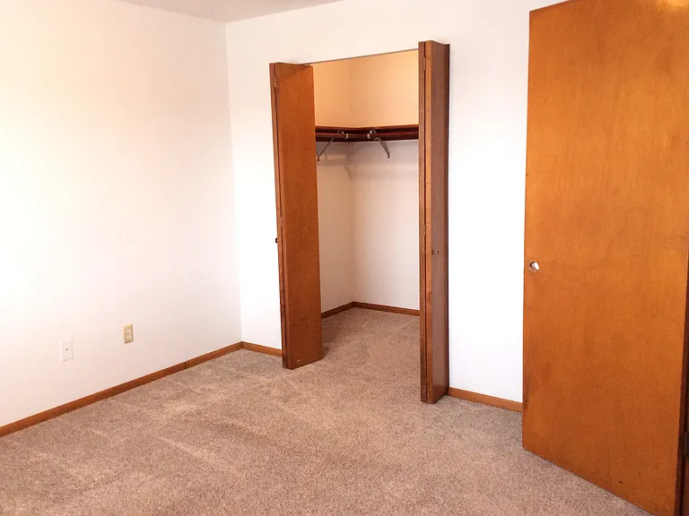 3120 Rockefeller Ave #5 — Photo 5