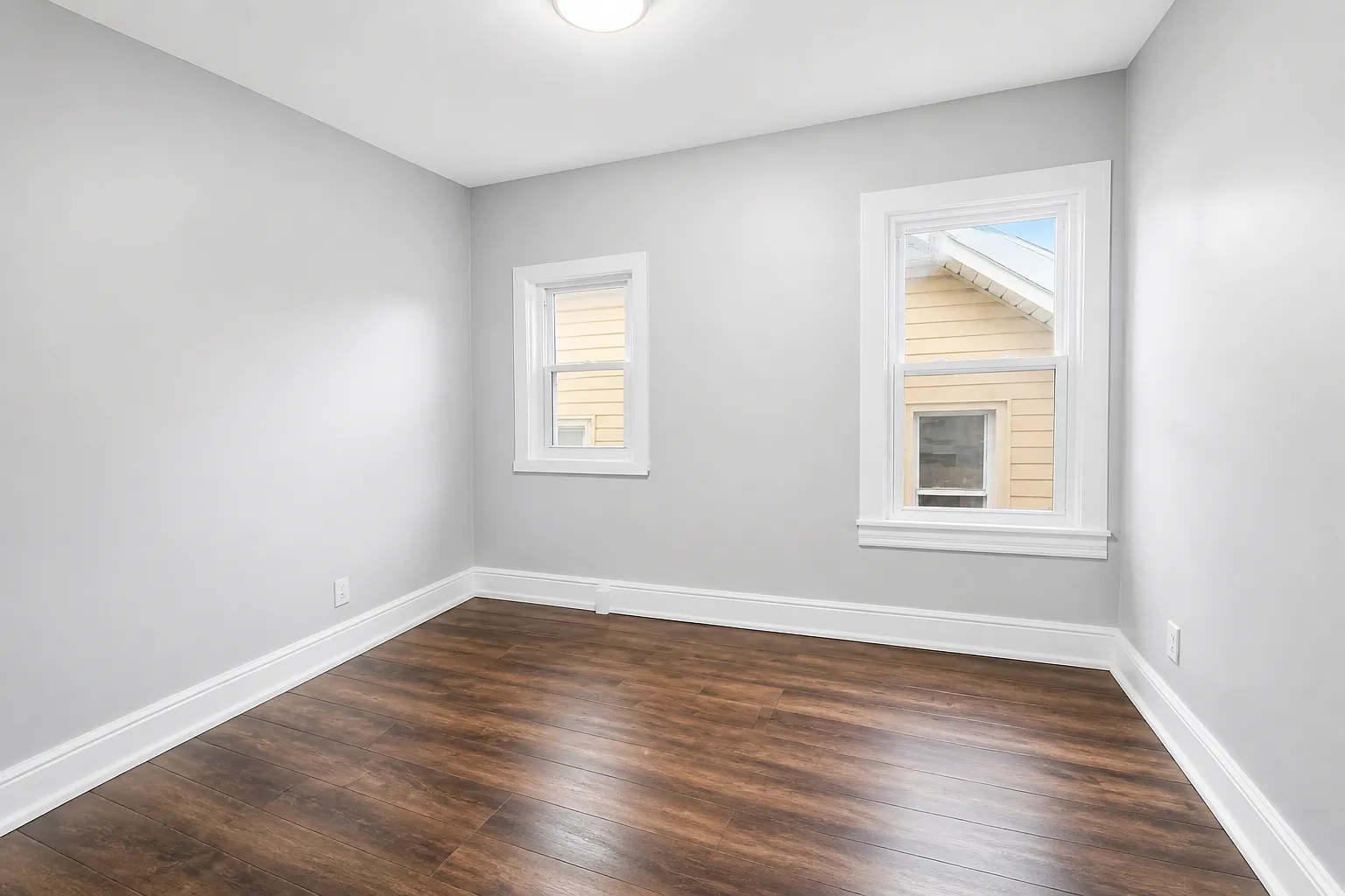 3 bed, $1,900 — Photo 4