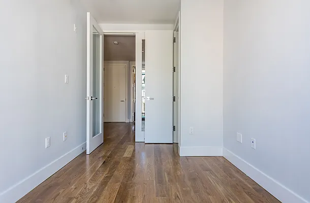 Rented by Nooklyn NYC LLC | media 27