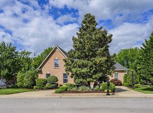 2256 Westwood Dr, Murfreesboro, TN 37130