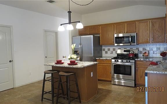 4th image of 3304 Champagne Ct
