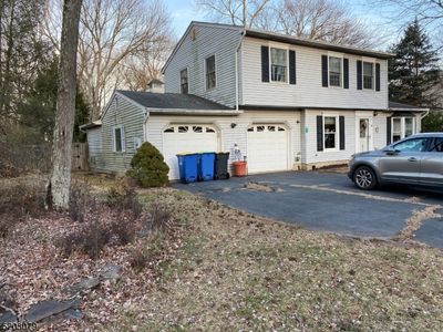 6 Monfort Dr, Hillsborough, NJ, 08844