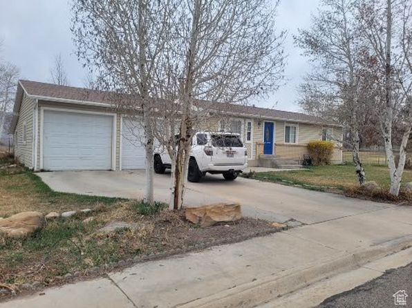 805 N Valley View Dr W, Castle Dale, UT 84513