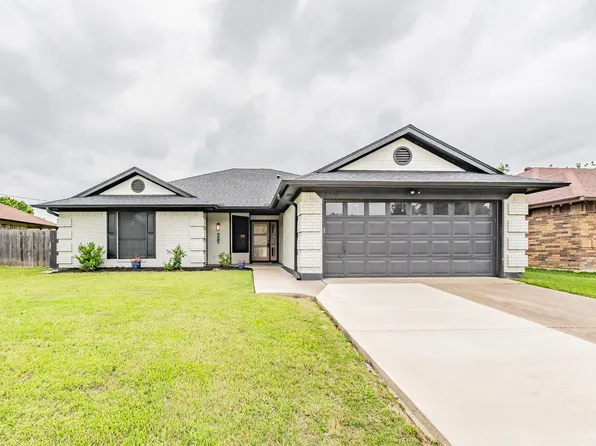 6514 Aires Dr, Arlington, TX 76001