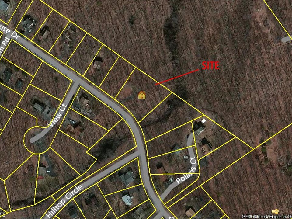 2nd image of 722 Clubhouse Dr
