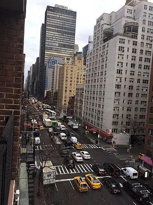 Rented by Solil Management | media 7