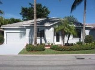 105 Caribe Ct, Greenacres, FL 33413