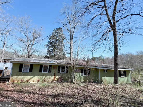 122 Lakeside Cir, Jackson, GA 30233