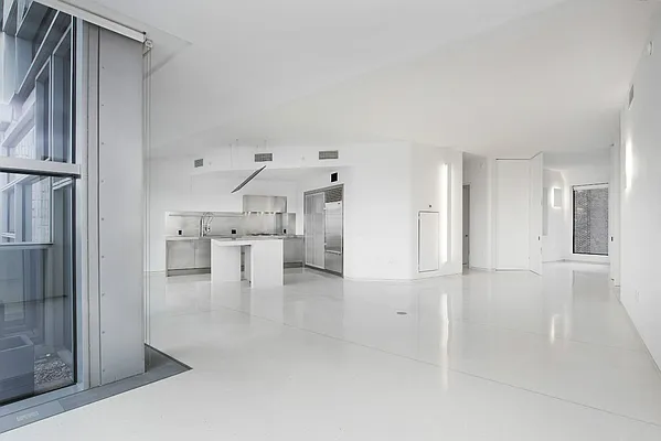 Rented by Keller Williams NYC | media 20