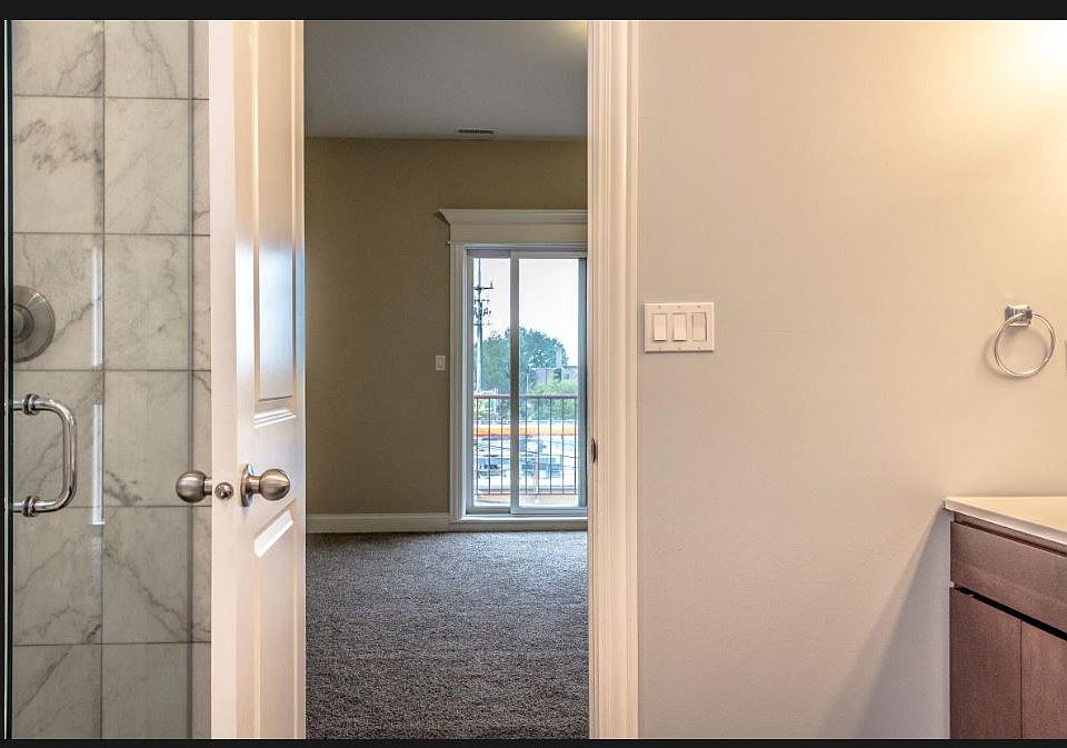 1st image of 7004 S Cornell Ave APT 1S