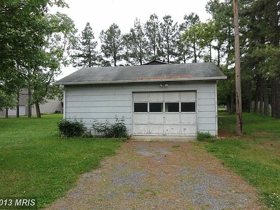 4th image of 461 Massanutten Dr