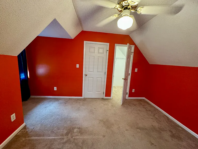 1117 Creek Haven Dr — Photo 46