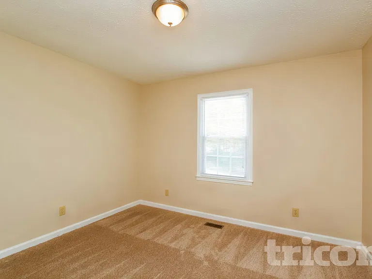 234 Deerchase Dr — Photo 12
