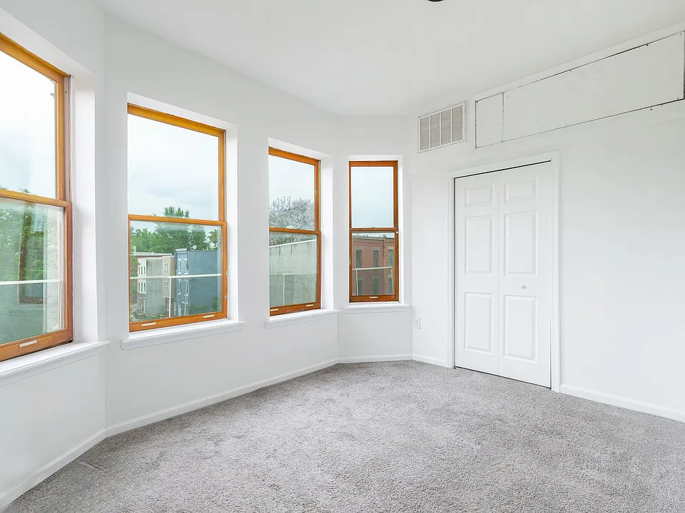 1745 W. Diamond St