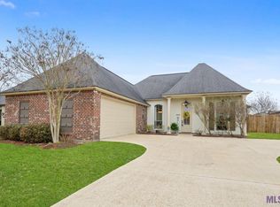 4618 Little Hope Dr, Addis, LA 70710