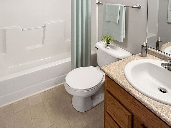 5th image of 2610 Northridge Pkwy #45