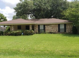 301 Vivian Dr, Lafayette, LA 70508