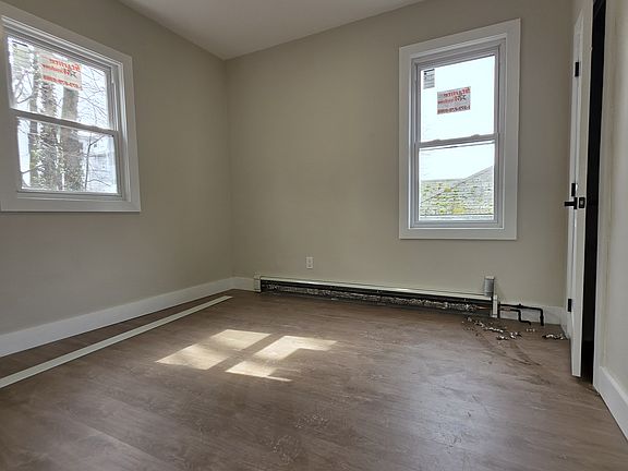 3rd image of 118 Hendricks Ave Floor 2