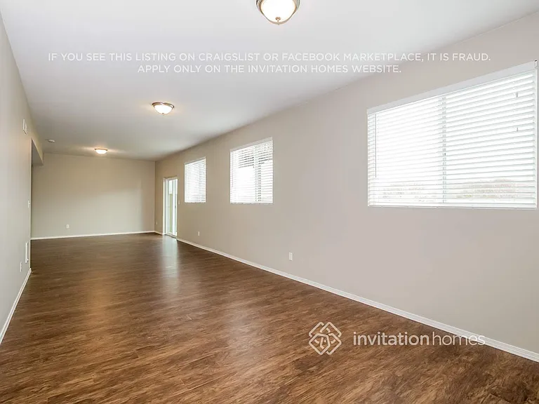 205 Phoenix Ave SW — Photo 5