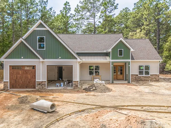 265 Sugar Pine Drive, Pinehurst, NC 28374