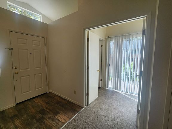 5th image of 1775 Blue Spruce Ct