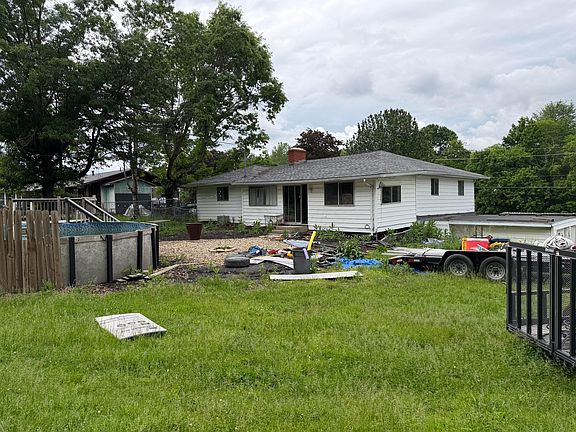 2nd image of 7956 Big Walnut Rd