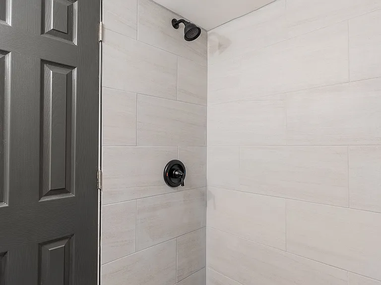 4341 Wisconsin Ave — Photo 20