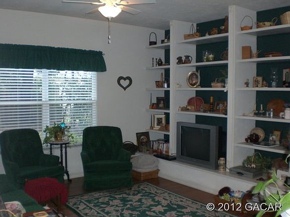 4th image of 4509 NW 36th Ter