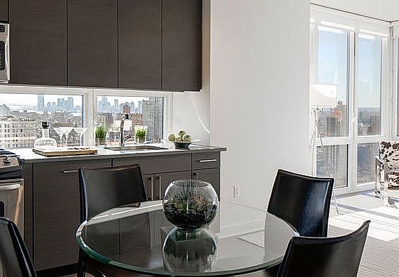3rd image of 309 5th Ave APT 32C