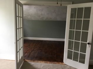 259 Burnside Ave FL 3RD, Woonsocket, RI 02895