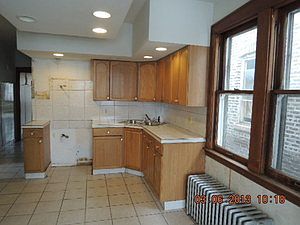 4th image of 1632 S 51st Ave