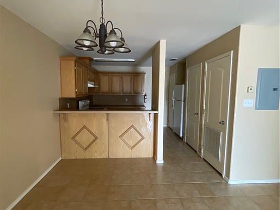 3rd image of 1006 Lilia Dr APT 131