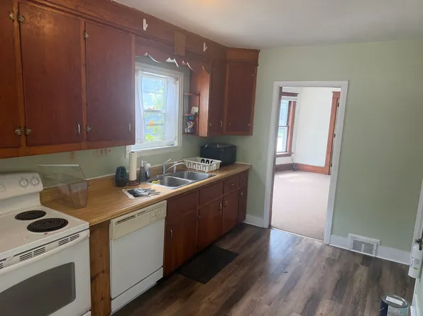 58-60 King St #1, Burlington, VT 05401