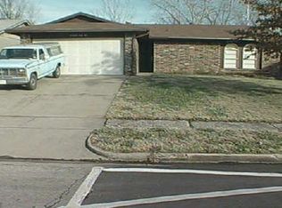 1745 S Pine Ave, Broken Arrow, OK 74012