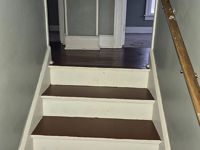 565 Garfield Pl — Photo 7