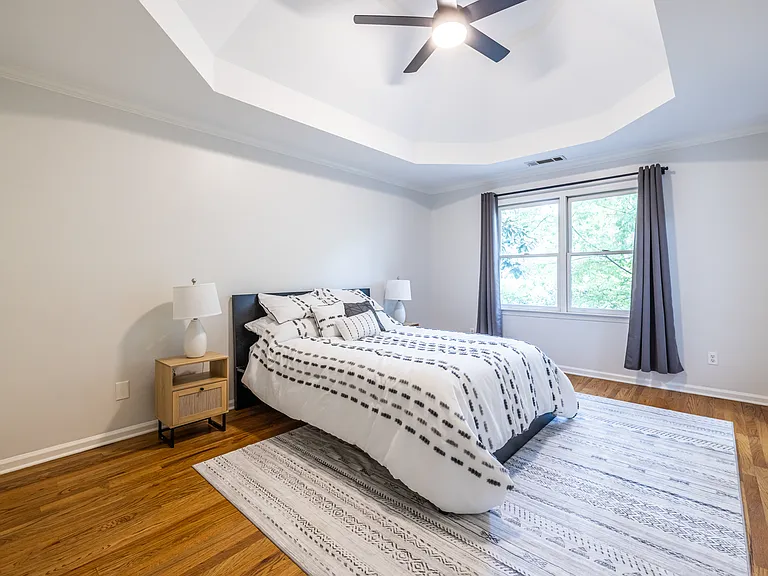 445 Loomis Ave SE — Photo 13