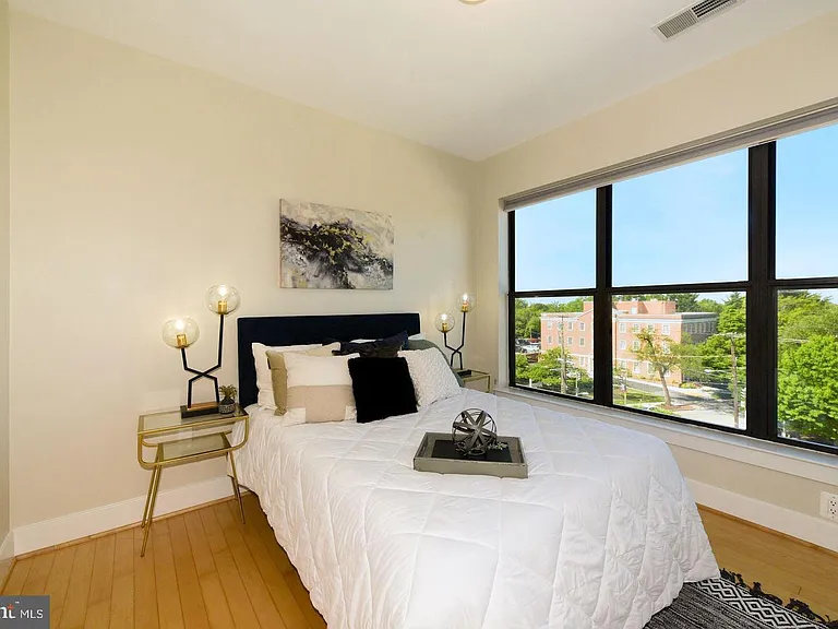 5201 Wisconsin Ave NW #406 — Photo 10