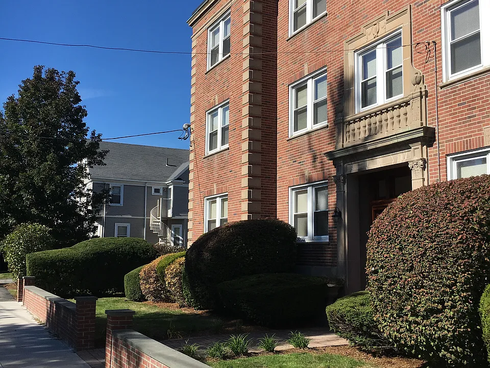 20 Kemper St #1