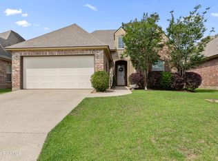 502 Copper Ridge Dr, Youngsville, LA 70592