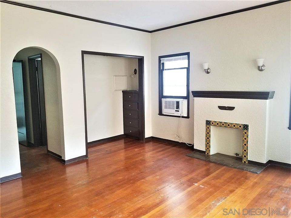 1st image of 3785 Park Blvd APT 3