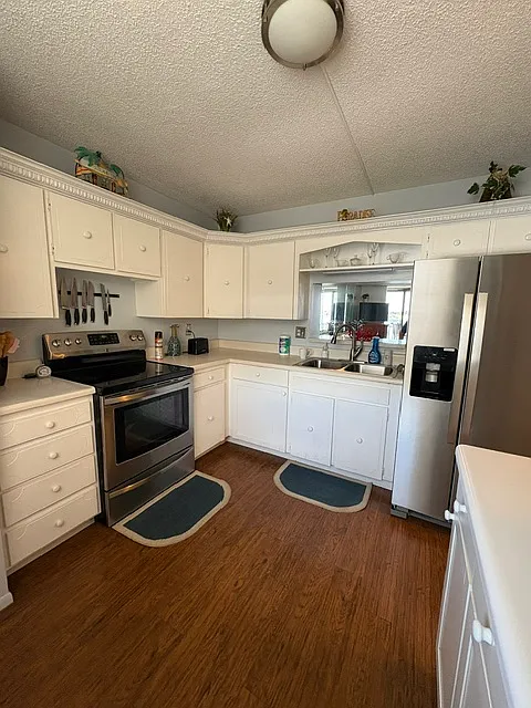 3 bed, 1575 sqft, $3,200 — Photo 3