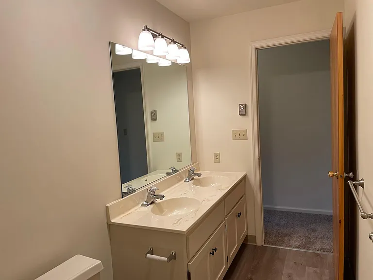 3216 W Reeve Dr W #12 — Photo 7