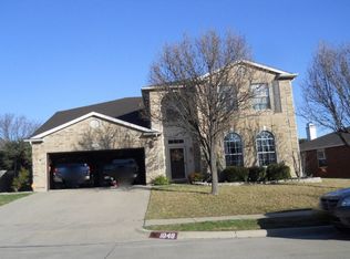 1048 Pullman Dr, Saginaw, TX 76131