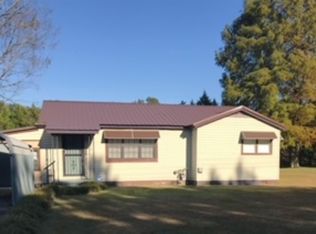 734 6th Ave SW, Childersburg, AL 35044